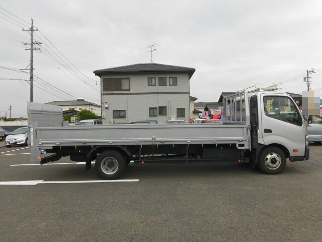 トヨタ トヨエース 小型 平ボディ TDG-XZU730(7174) 6枚目
