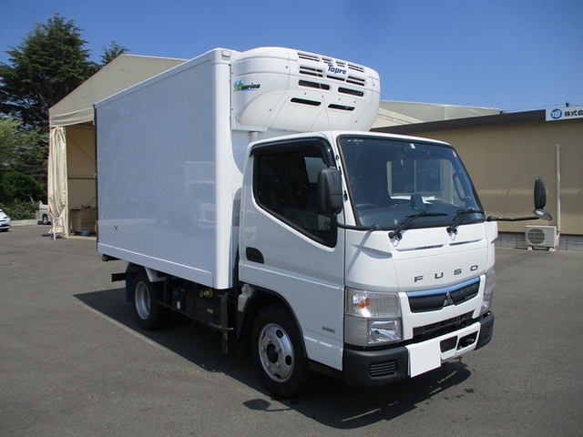 三菱ふそう キャンター 小型 冷蔵冷凍バン 2PG-FBAV0(9563) 2枚目