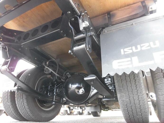 いすゞ エルフ 小型 平ボディ（クレーン付） TKG-NJR85A(11720) 56枚目