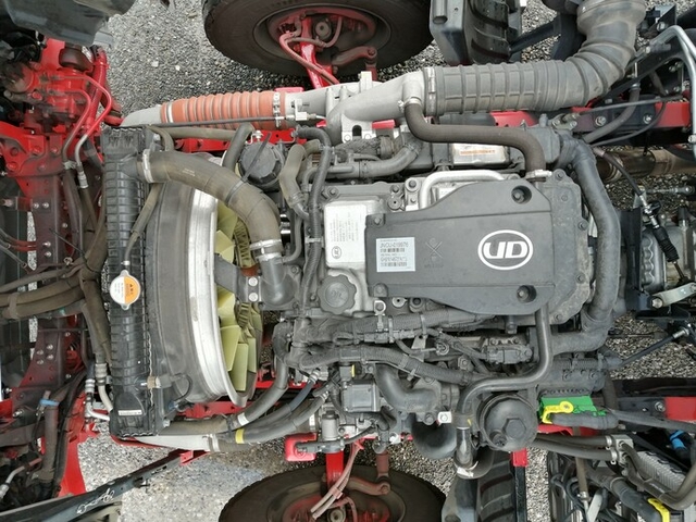UDトラックス（日産） コンドル 中型 ウィング TKG-MK38L(5348) 39枚目