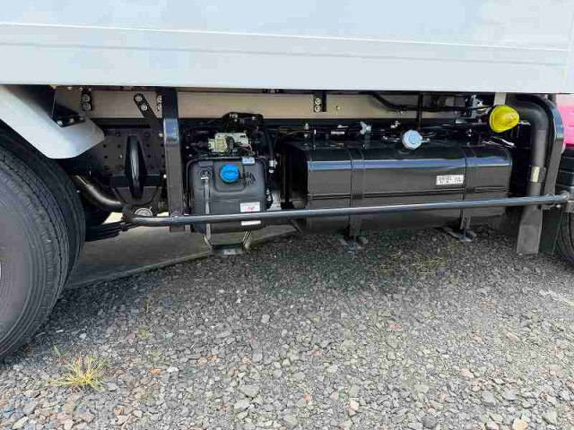 三菱ふそう キャンター 小型 冷蔵冷凍バン 2RG-FBAV0(108660) 26枚目