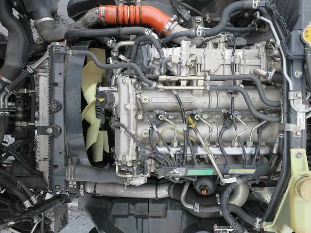 三菱ふそう キャンター 小型 バン TKG-FEA20(38873) 10枚目