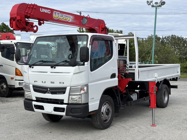 三菱ふそう キャンター 小型 平ボディ（クレーン付） TKG-FEA50(109928) 1枚目