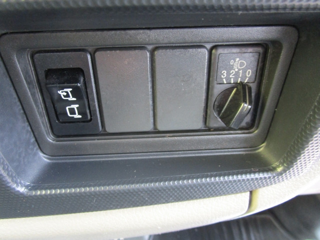 日産自動車 アトラス 小型 平ボディ CBF-SQ2F24(109775) 30枚目