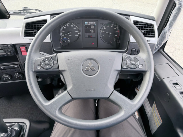 三菱ふそう ファイター 中型 平ボディ（クレーン付） 2KG-FK62F(112542) 37枚目