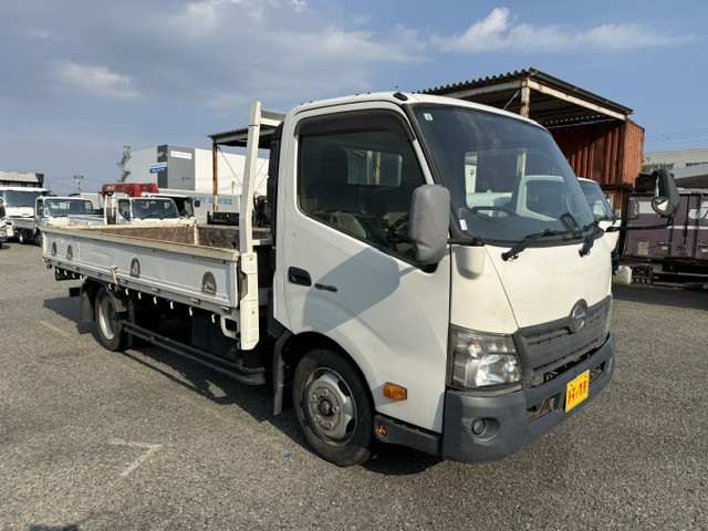 日野 デュトロ 小型 平ボディ TKG-XZC710M(111797) 2枚目