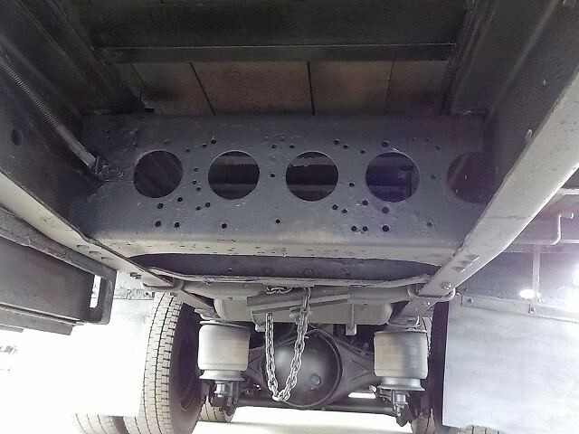 いすゞ ギガ 大型 平ボディ PJ-CYJ51W6(8495) 29枚目