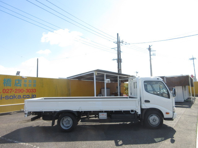 日野 デュトロ 小型 平ボディ 2RG-XZU655M(113550) 6枚目