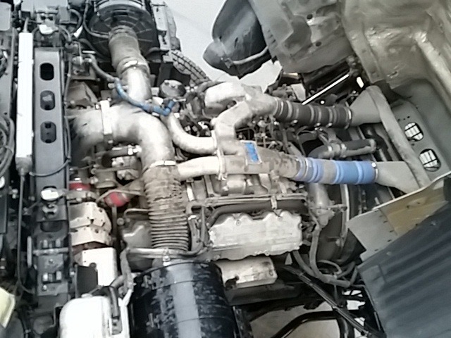 UDトラックス（日産） ビッグサム 大型 トラクタ KL-CW542HHT(8233) 74枚目
