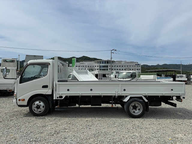 日野 デュトロ 小型 平ボディ TKG-XZC655M(110102) 4枚目