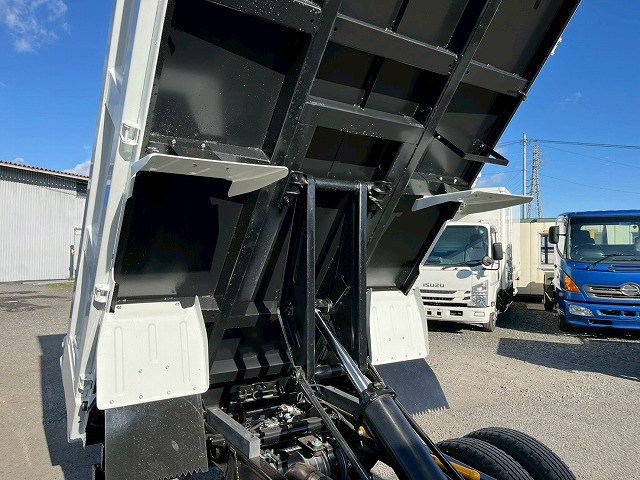 三菱ふそう キャンター 小型 土砂ダンプ 2RG-FBA60(98167) 13枚目