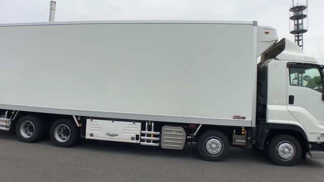いすゞ ギガ 大型 冷蔵冷凍バン QPG-CYJ77B(34854) 30枚目