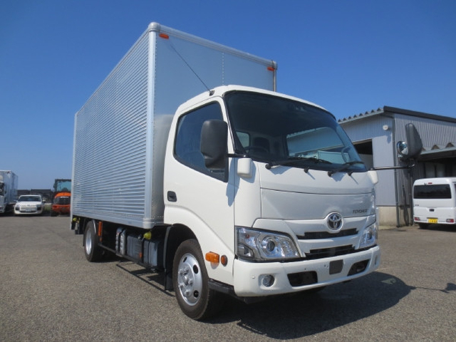 トヨタ トヨエース 小型 バン 2RG-XZU655(105385) 2枚目