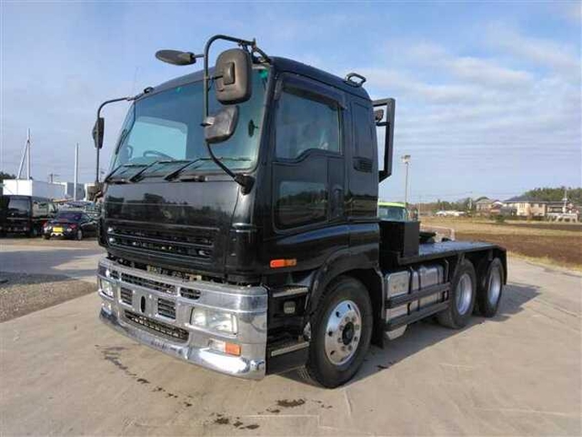 いすゞ ギガ 大型 トラクタ PJ-EXZ52J6(37807) 1枚目