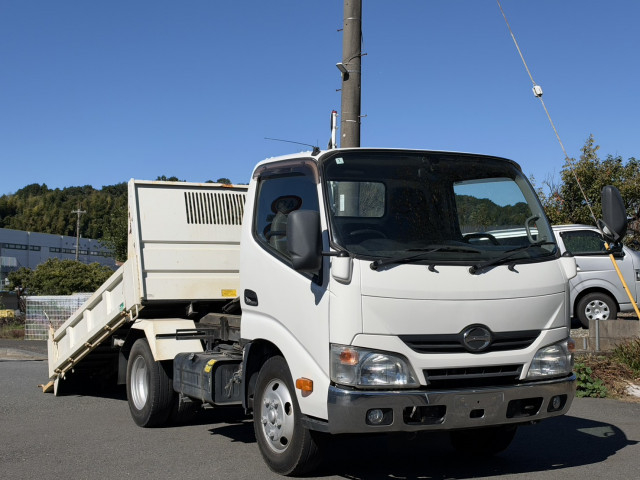 日野 デュトロ 小型 土砂ダンプ TKG-XZU620T(114024) 2枚目