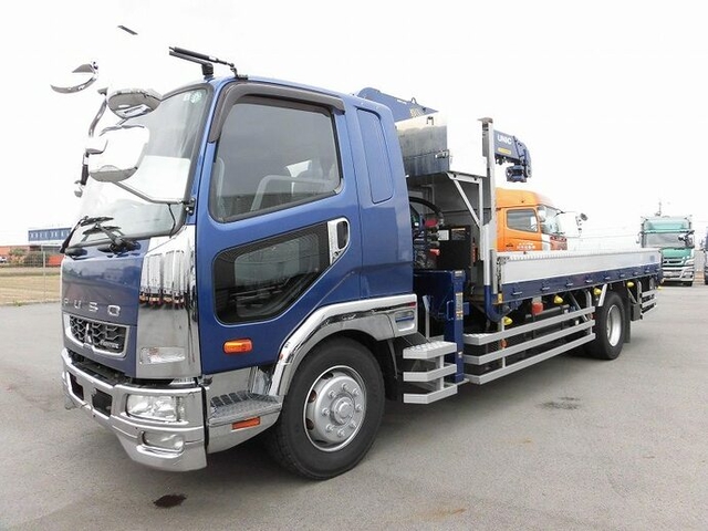 三菱ふそう ファイター 増トン 平ボディ（クレーン付） QKG-FK62FZ(11978) 1枚目