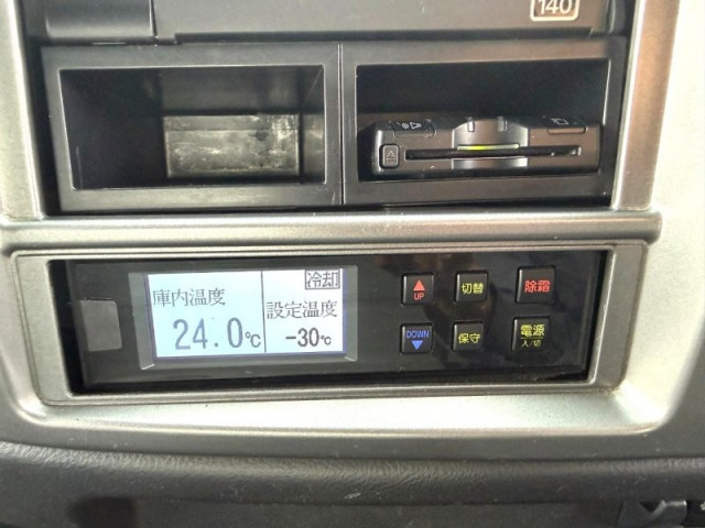 日野 レンジャー 増トン 冷蔵冷凍バン TKG-GC9JHAA(110400) 25枚目