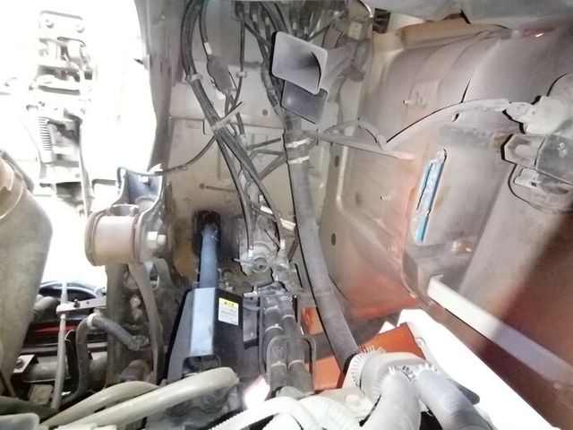 UDトラックス（日産） クオン 大型 トラクタ AKG-GK4XAB(5652) 56枚目