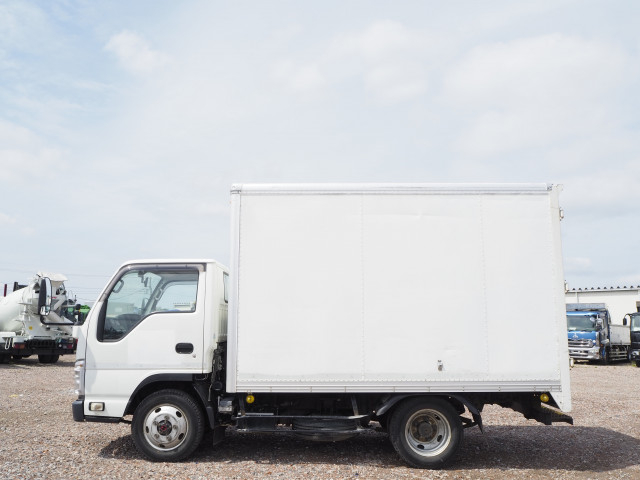 Isuzu elf Small Box body TKG-NHS85AN(110490) 2枚目