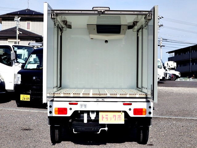 スズキ キャリィ 軽 冷蔵冷凍バン 3BD-DA16T(107870) 12枚目