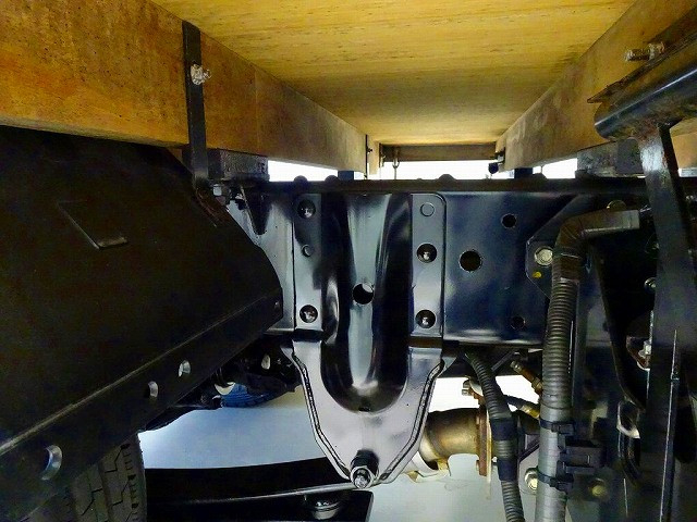 いすゞ エルフ 小型 平ボディ 2RG-NJR88AF(107466) 38枚目