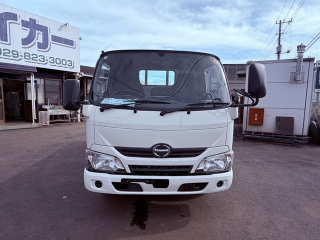 日野 デュトロ 小型 平ボディ TKG-XZC605M(112773) 2枚目