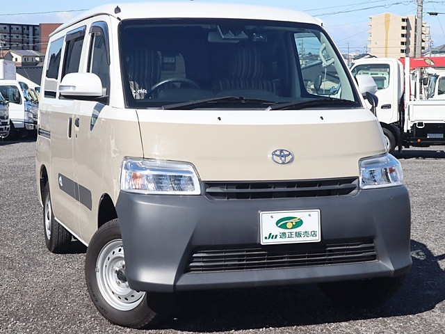 トヨタ タウンエース 小型 バン 5BF-S413M(101715) 4枚目