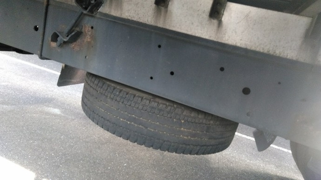 UDトラックス（日産） クオン 大型 バン LKG-CD5YA(2832) 32枚目