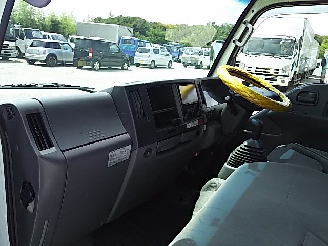 いすゞ エルフ 小型 Wキャブ TKG-NJR85A(7592) 33枚目