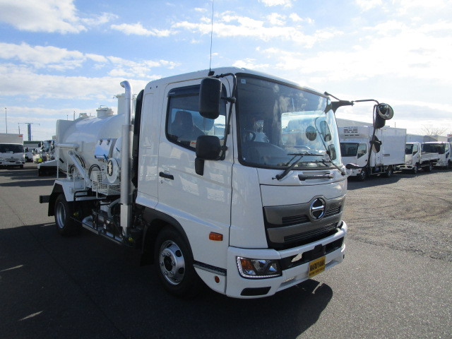 日野 レンジャー 中型 バキュームカー/糞尿車 2PG-FD2ABA(111658) 2枚目
