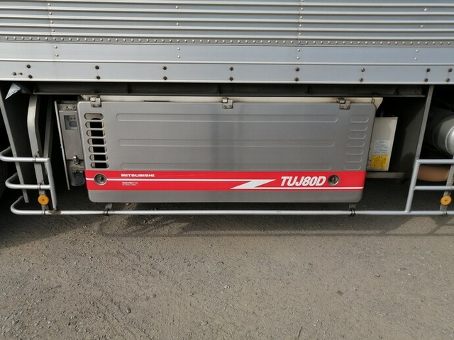 日野 プロフィア 大型 冷蔵冷凍バン PK-FR1EZWG(5542) 39枚目