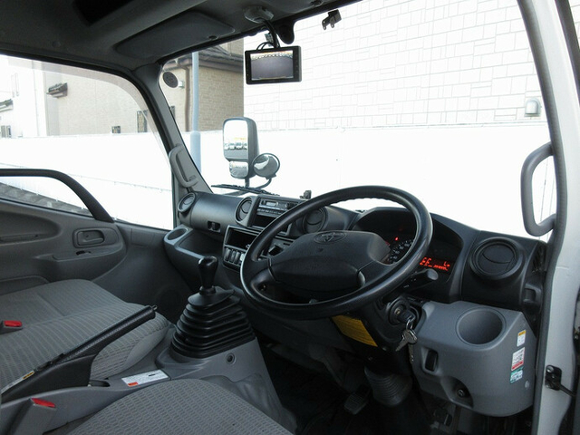トヨタ ダイナ 小型 バン TKG-XZC675(8399) 35枚目