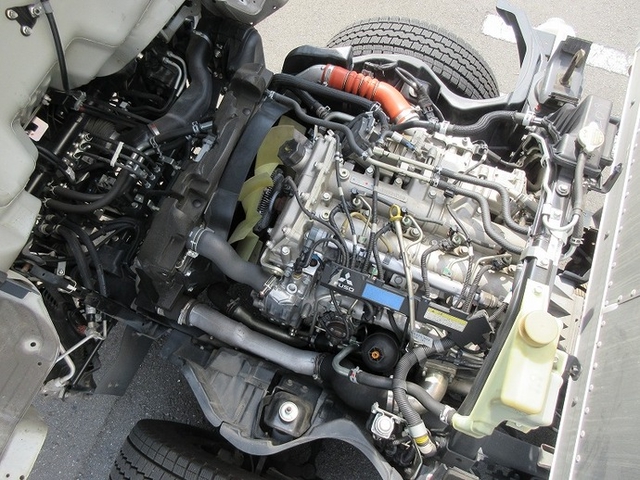 三菱ふそう キャンター 小型 バン TKG-FEA50(10904) 15枚目
