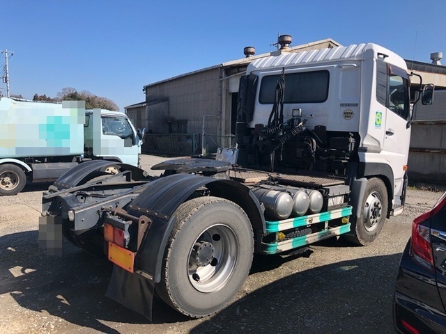 UDトラックス（日産） クオン 大型 トラクタ PKG-GK4XAB(5439) 12枚目
