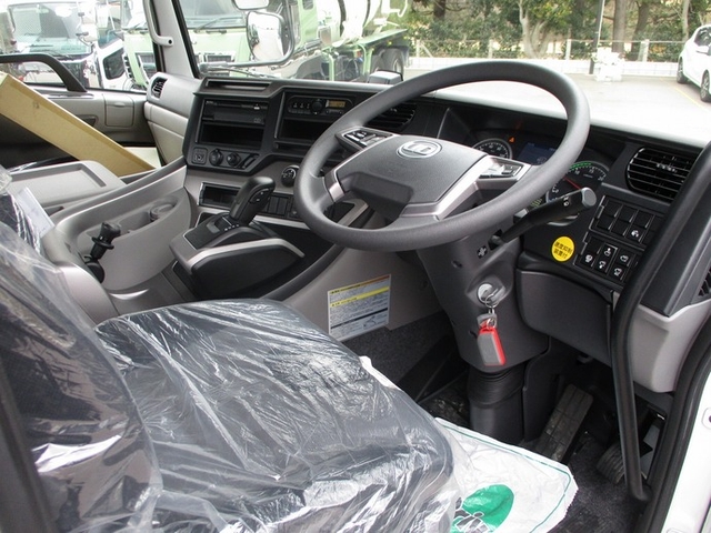 Nissan UD quon Large Tractor 2PG-GK5AAB(9594) 15枚目