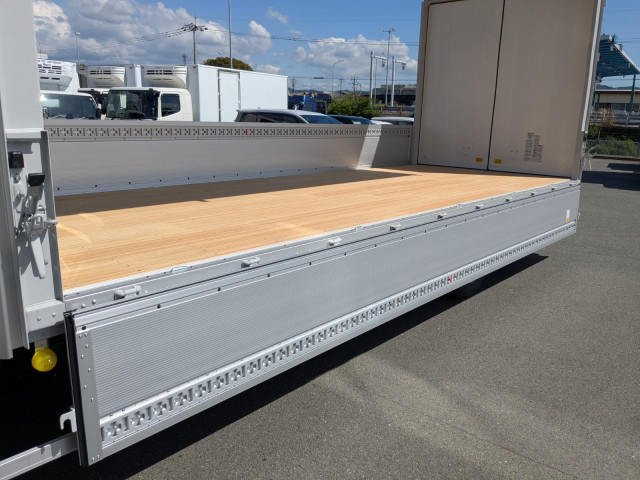 Mitsubishi Fuso fighter Middle Wing body 2KG-FK65F(104739) 31枚目