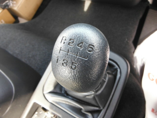 三菱ふそう ファイター 増トン 平ボディ（クレーン付） 2KG-FK62FZ(34894) 16枚目