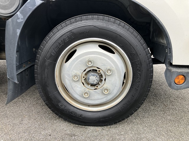 日野 デュトロ 小型 平ボディ SKG-XZU710M(113991) 35枚目