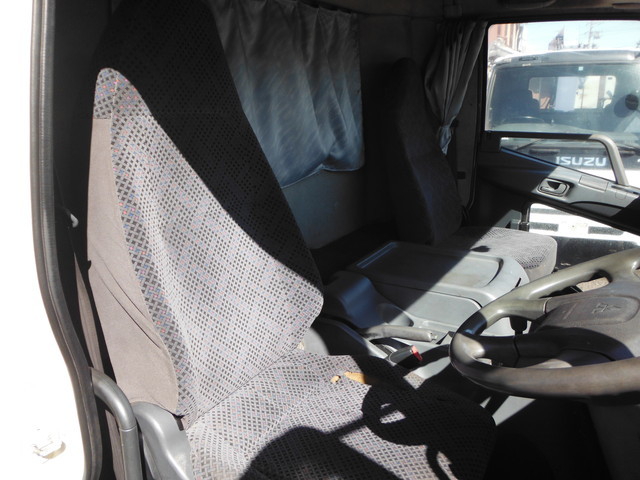 三菱ふそう ファイター 中型 幌車 PA-FK71R(1484) 23枚目