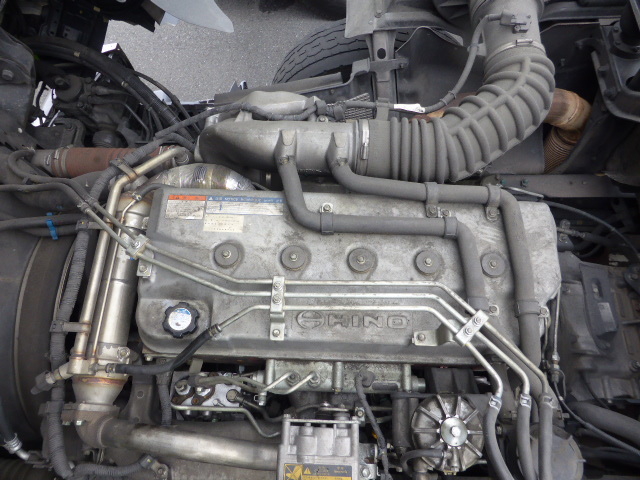 日野 プロフィア 大型 トラクタ BDG-SH1AHXG(3090) 33枚目