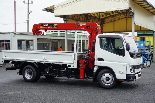 三菱ふそう キャンター 小型 平ボディ（クレーン付） 2RG-FEAV0(105888) 6枚目
