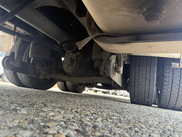 UDトラックス（日産） クオン 大型 Translation missing: ja.item.body_keijou_enum.body_keijou_carrier_other QKG-CG5ZA(110783) 40枚目