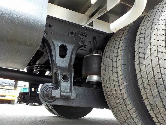 日野 レンジャー 中型 冷蔵冷凍バン 2KG-FD2ABG(10053) 15枚目