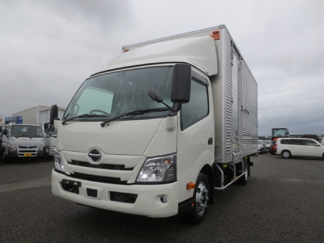日野 デュトロ 小型 バン 2KG-XZU712M(111979) 3枚目