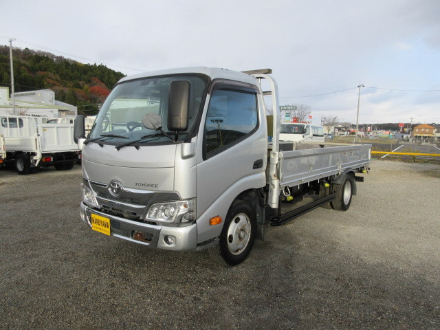 トヨタ トヨエース 小型 平ボディ 2RG-XZC655(98560) 1枚目