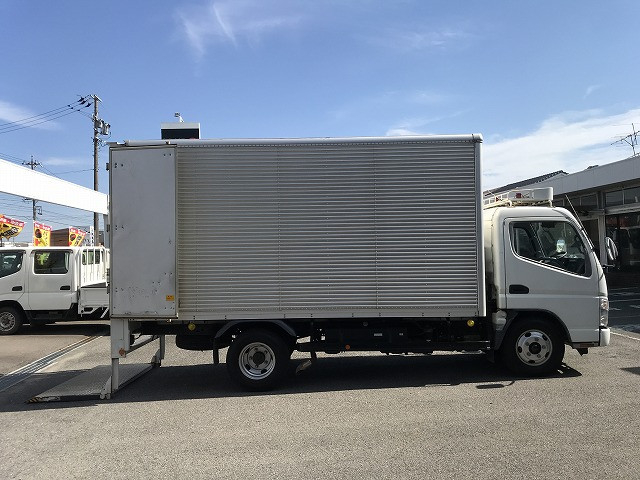 三菱ふそう キャンター 小型 バン PDG-FE74DV(113323) 15枚目