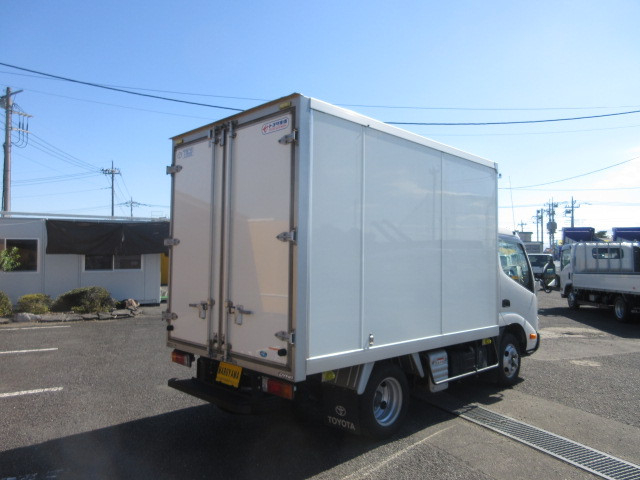 トヨタ ダイナ 小型 バン 2RG-XZC605(113700) 4枚目