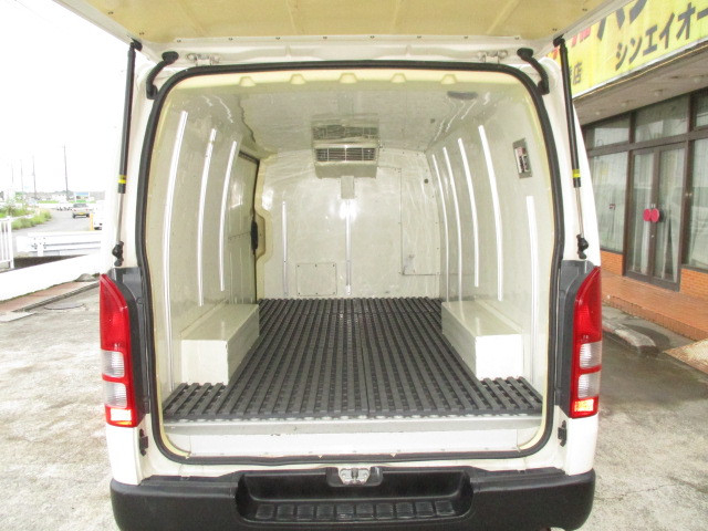 Toyota hiace Small Freezer box_body QDF-KDH201V(92206) 3枚目