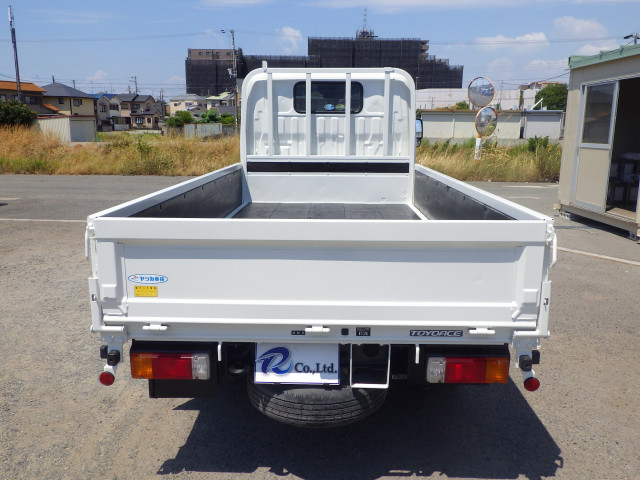 トヨタ トヨエース 小型 平ボディ 2RG-XZC605(110675) 5枚目