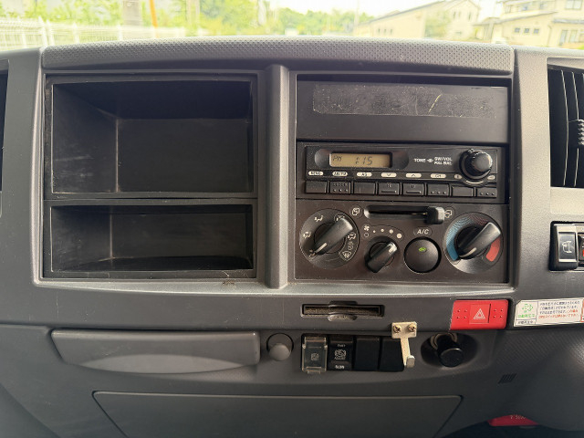 いすゞ エルフ 小型 バン TKG-NNR85AN(113566) 19枚目